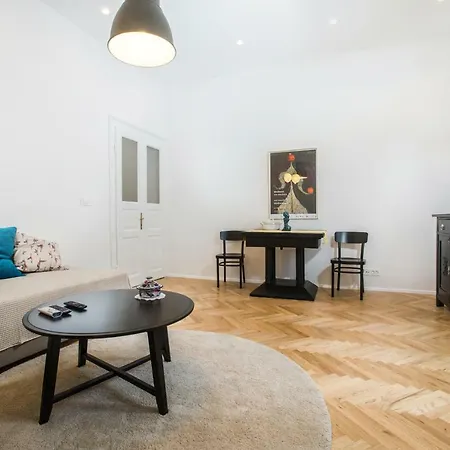 Mary Apartamento Split